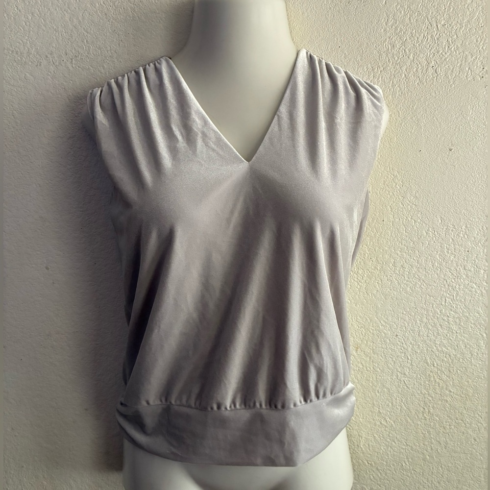 WHBM Women's Draped V-Neck Sleeveless Subtle Gathered Shoulders Velvet Top XS